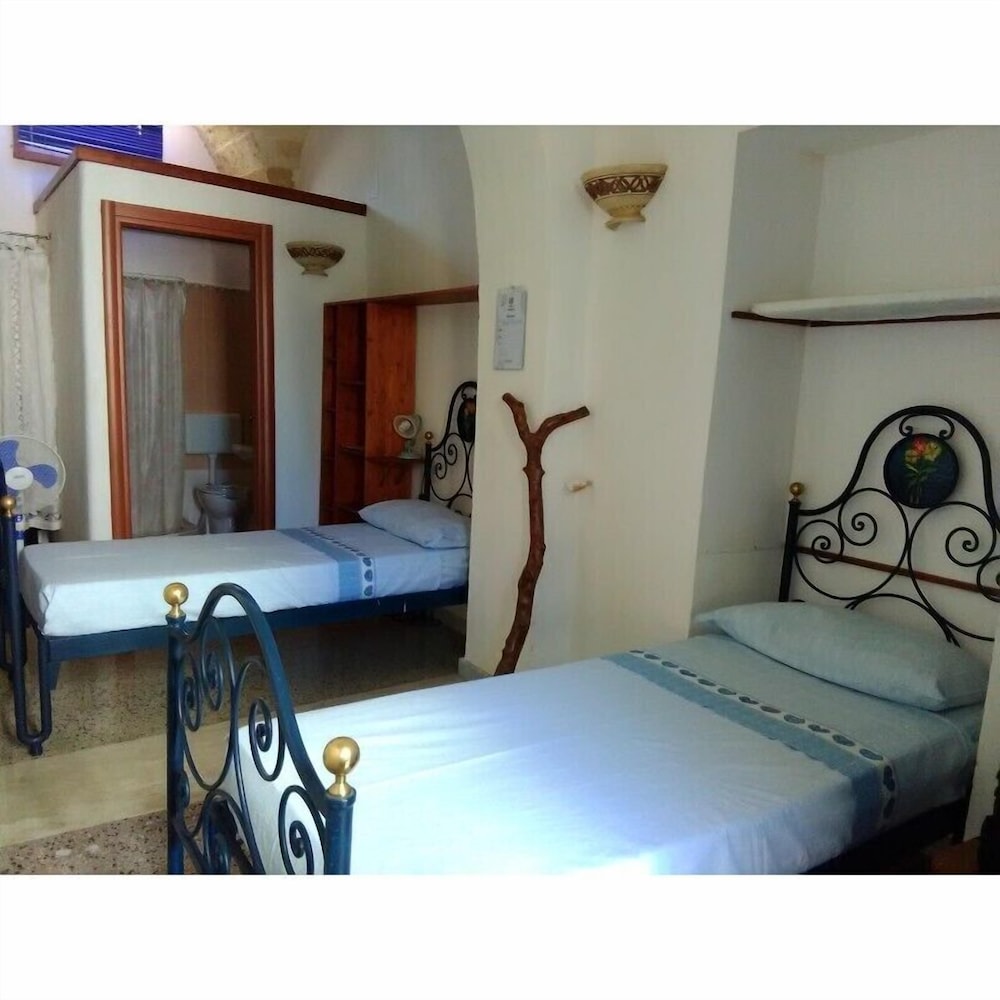 Twin Room, Accessible, Ground Floor photo 1
