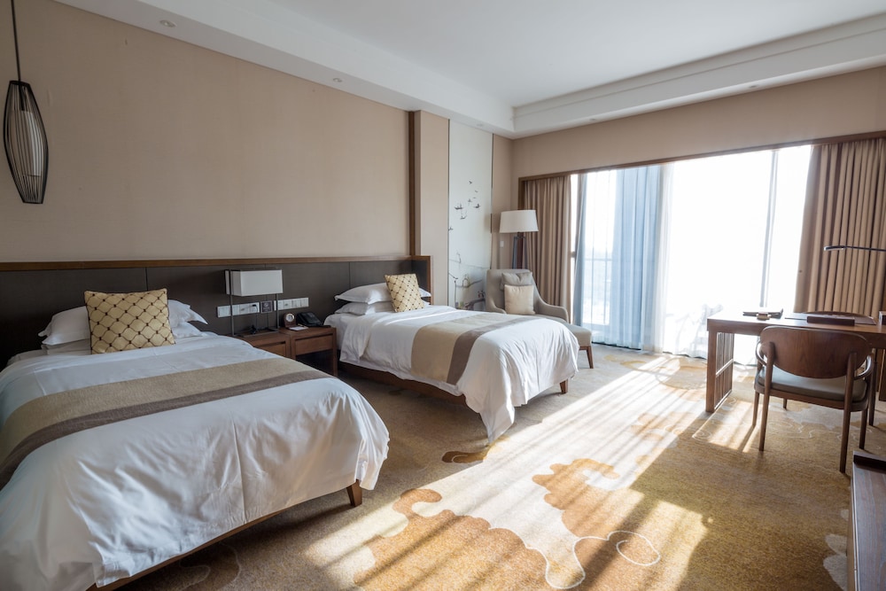 Superior Twin Room, Garden View photo 1