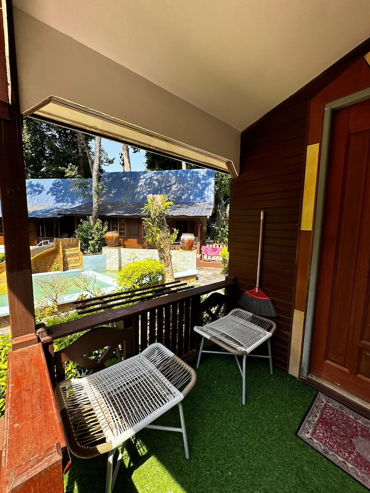 Standard Double Room, Balcony, Garden View photo 3