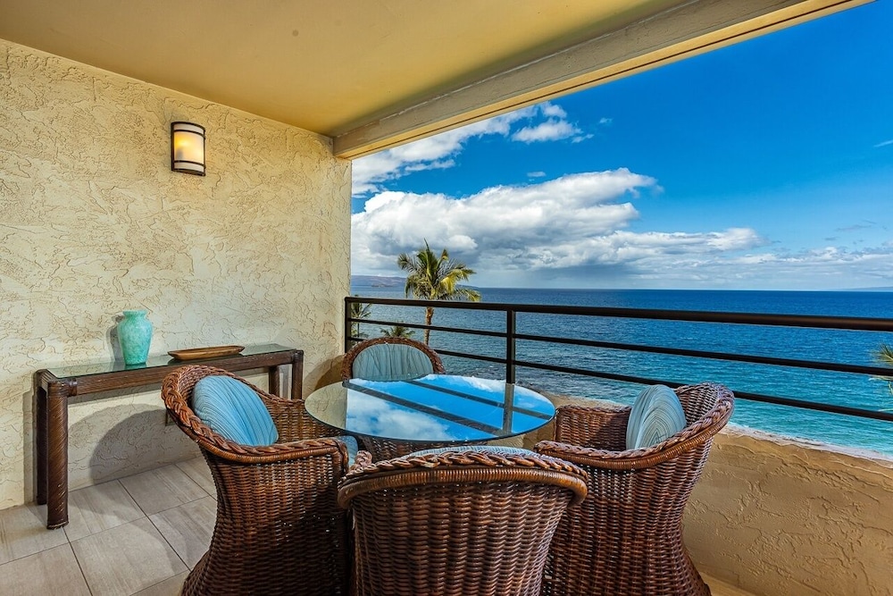 Condo, 2 Bedrooms