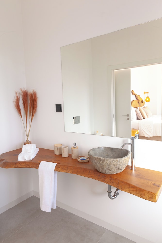 Family Double Room, Vineyard View photo 2