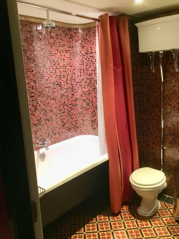 Allan Ramsay Suite - Photo 14