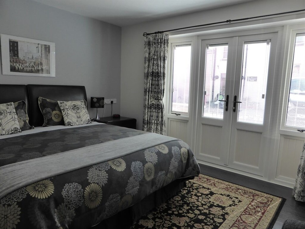 Double Room, Ensuite (Super) photo 2