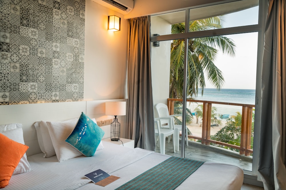Superior Sea view with Balcony photo 2