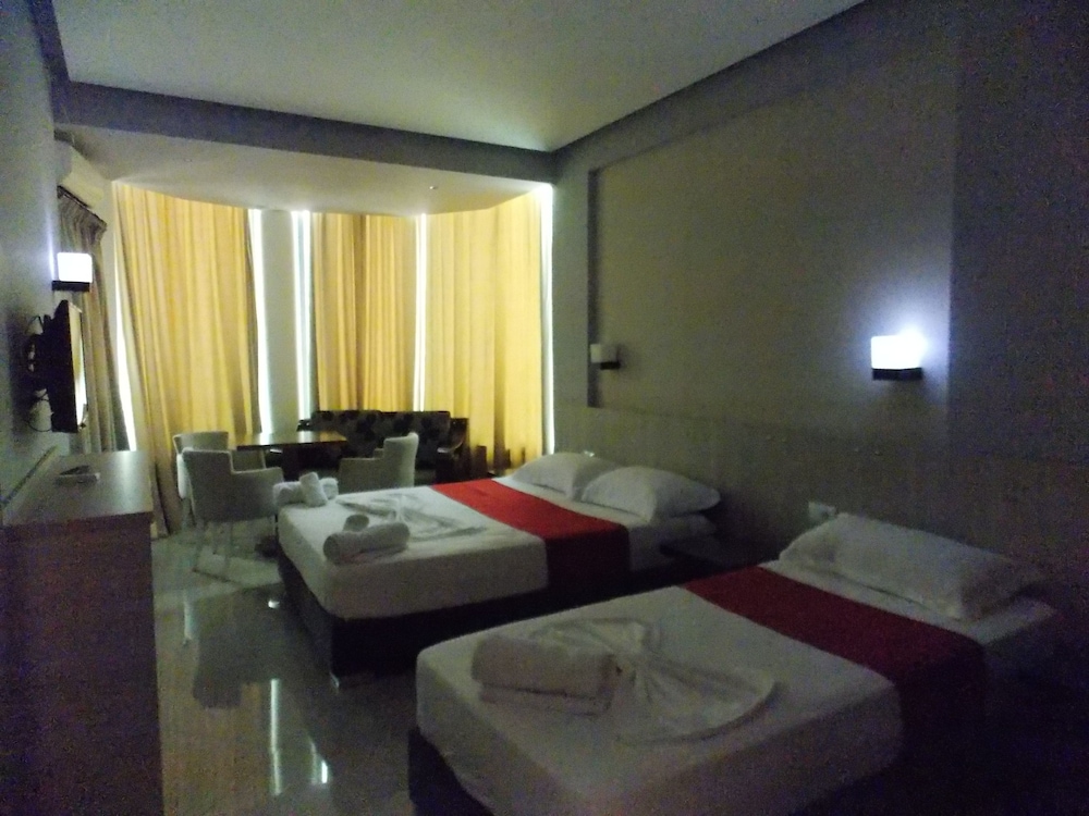 Triple Room, Balcony
