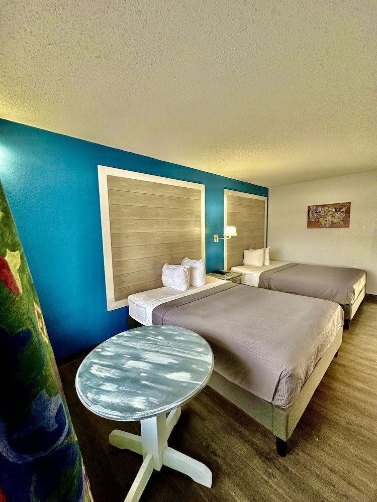 Traditional Room, 2 Double Beds, Non Smoking photo 1