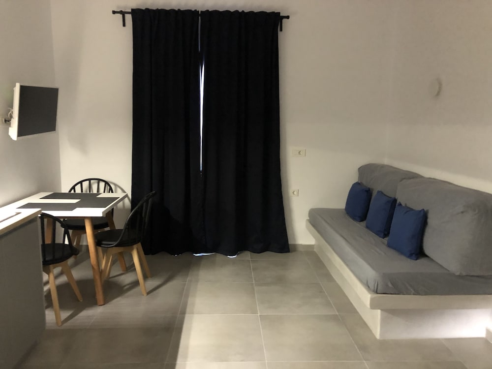 Apartment - Photo 17