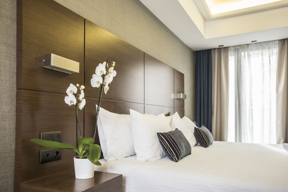 Junior Suite - Photo 1