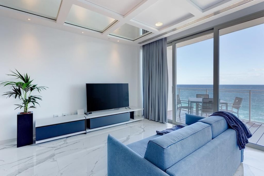 Apartment (1 Bedroom)