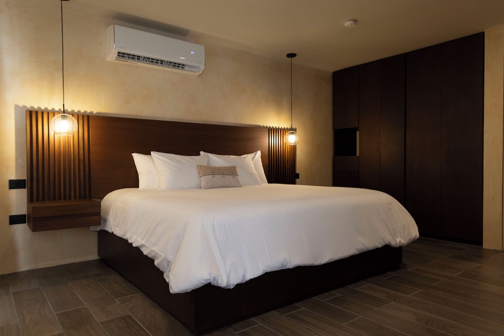 Superior Room, Garden View