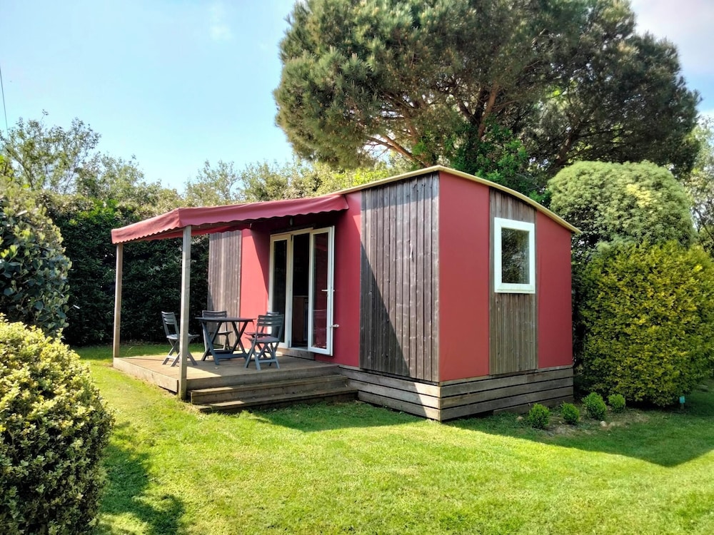 Business Bungalow (Elite) photo 2