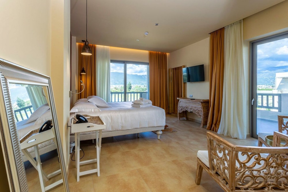 Deluxe Double Room - Photo 5