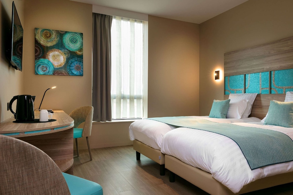 Comfort Room, 1 Queen Bed, Non Smoking photo 1