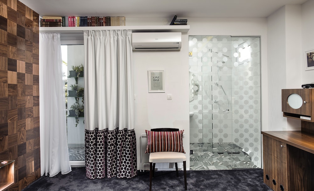 Superior Double Room, Balcony photo 2