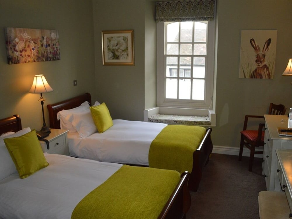 Standard Twin Room, Ensuite