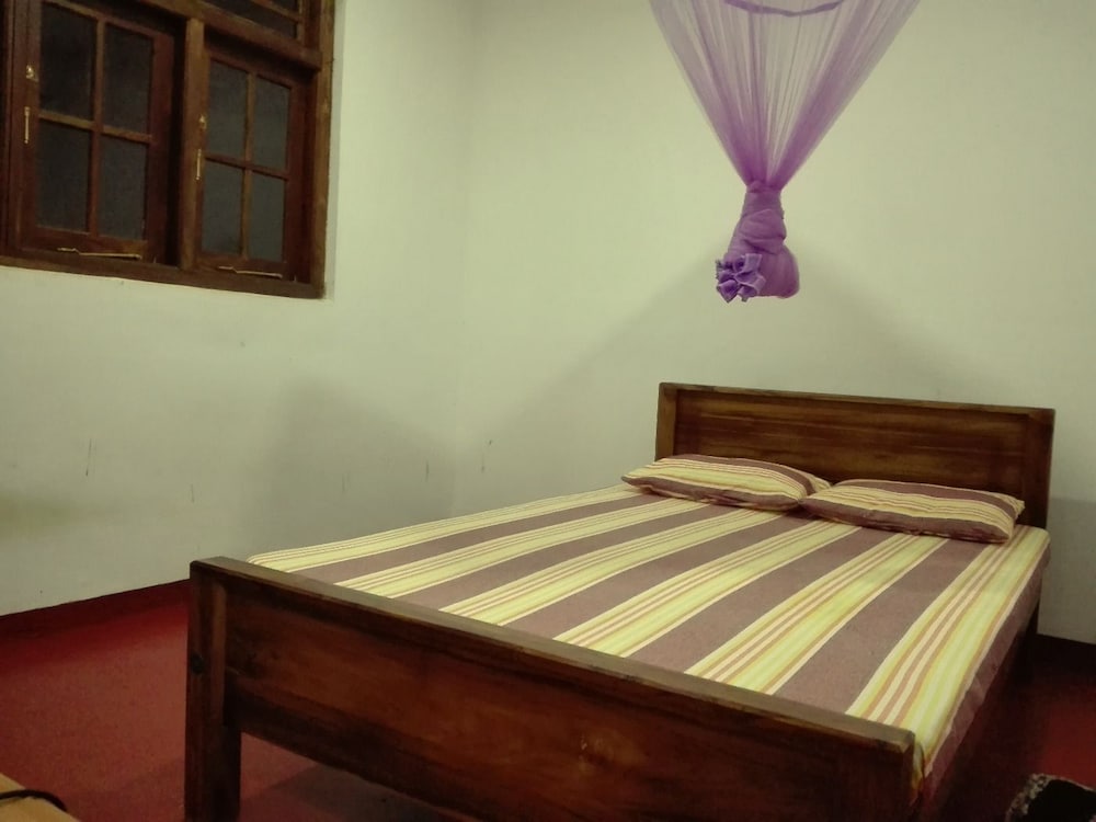 Basic Double Room, 2 Queen Beds, Accessible, Smoking photo 2