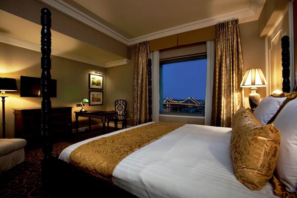 Stamford Suite - Photo 3