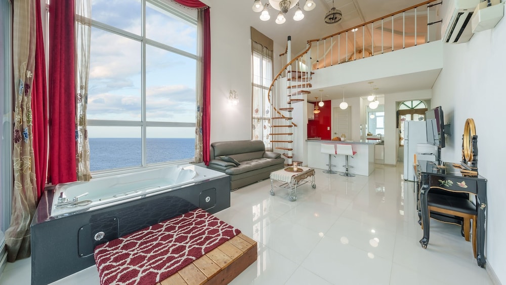 Basic Room, 1 Bedroom (504 Sayble) - Photo 4
