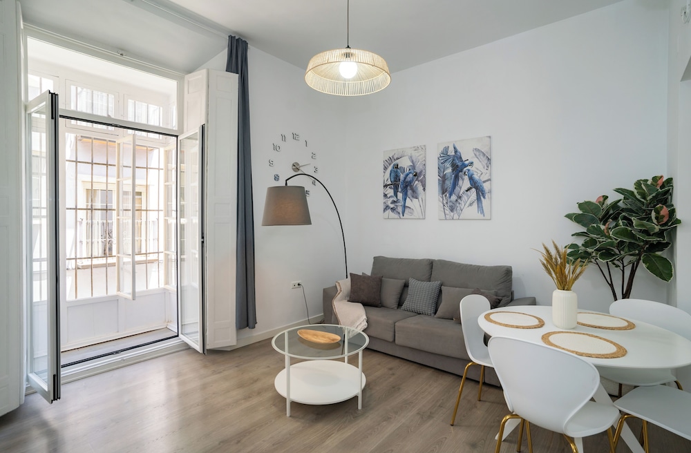 Apartment (1 Bedroom)