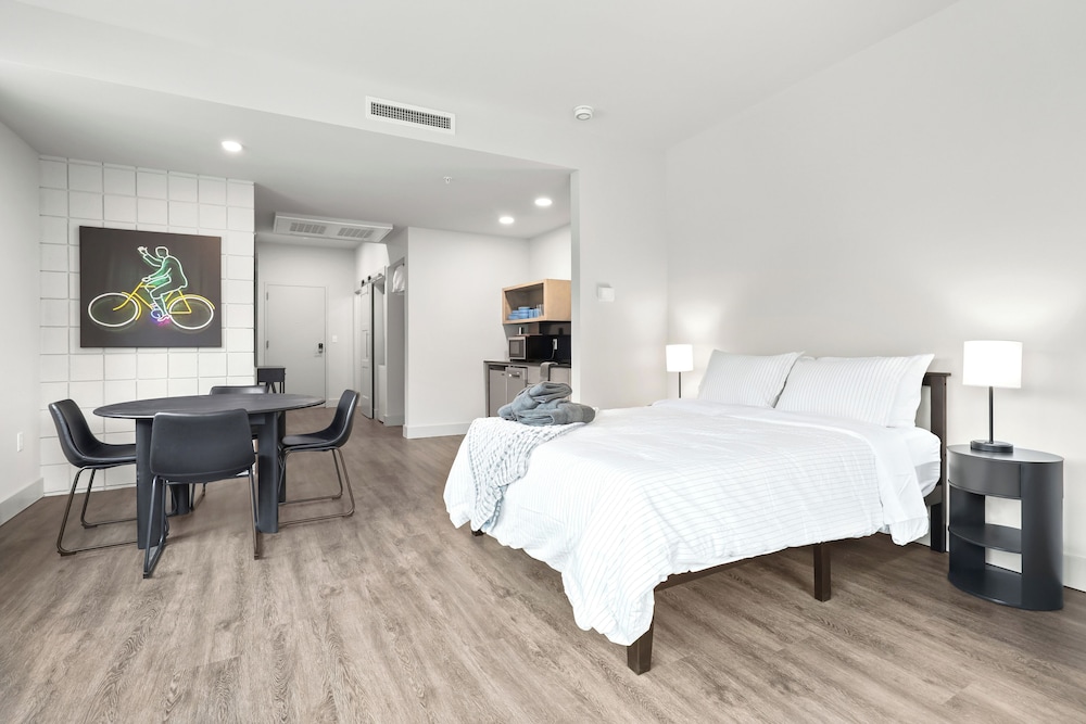 Business Apartment photo 2