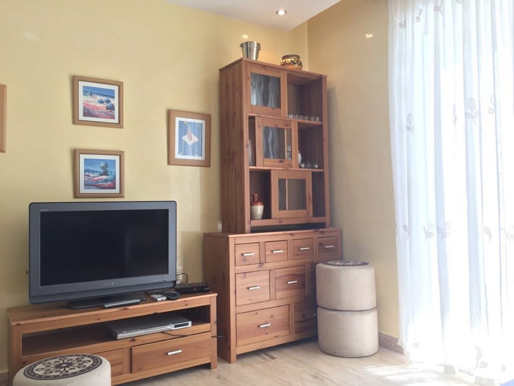 Comfort Apartment photo 2