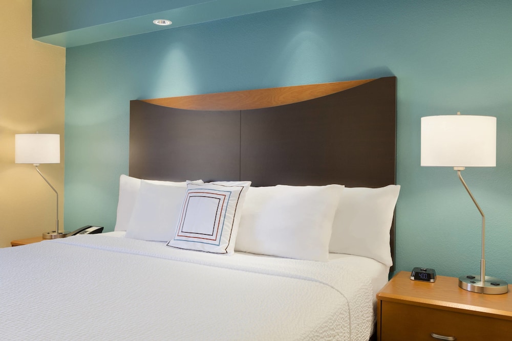 Executive Suite, 1 King Bed with Sofa bed - Photo 3