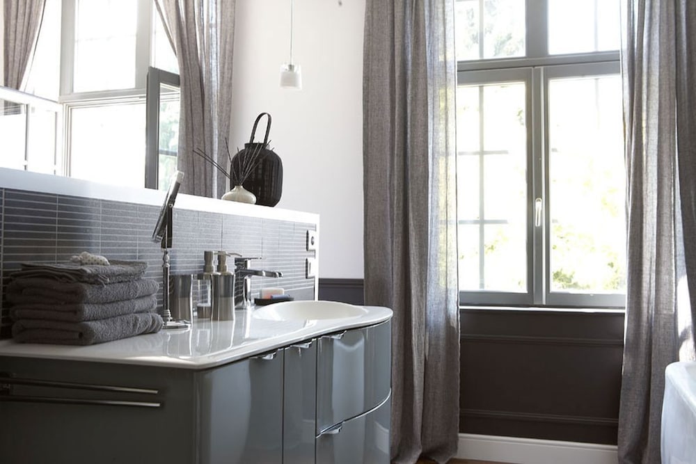 Superior Suite, Ensuite, Garden View - Photo 6