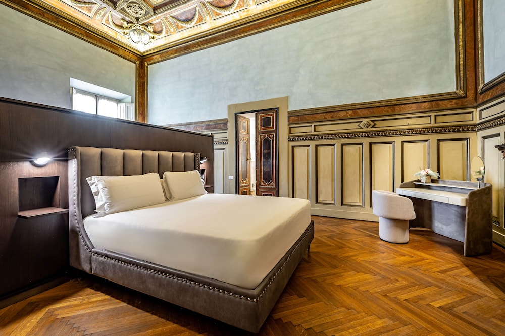 Superior King Double Room