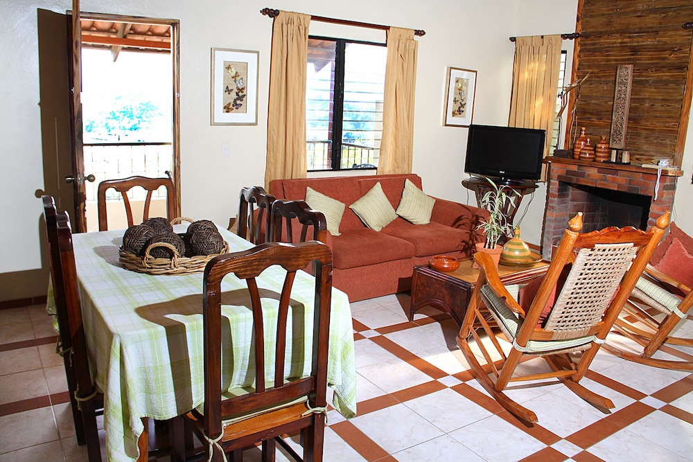 Three Bedroom Villa photo 3