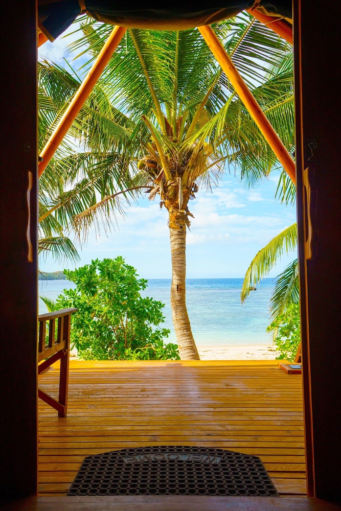 Beachfront Siga Bure photo 4