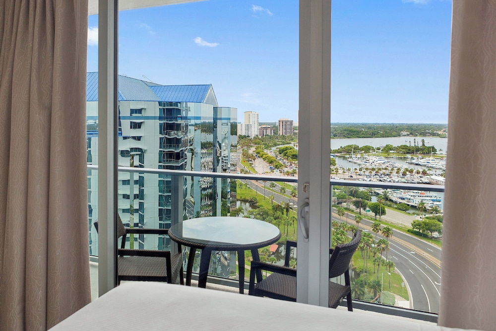 Executive Studio Suite, 1 Bedroom, City View photo 3