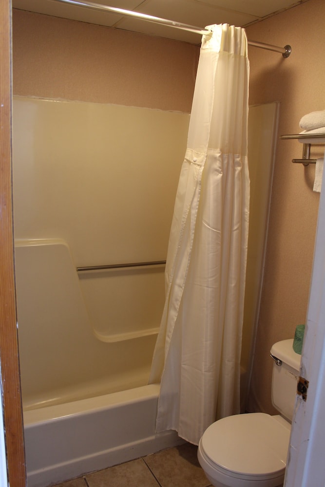 Standard Room, 1 King Bed (Non Smoking )