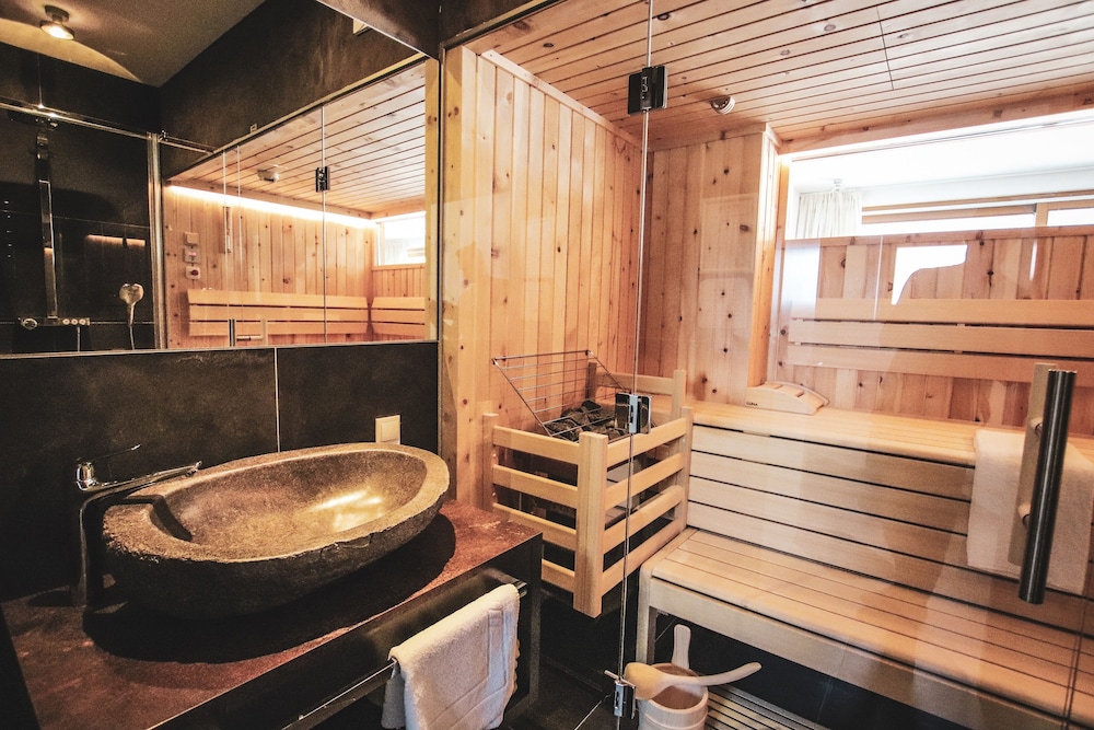Panoramic Penthouse, 3 Bedrooms, Terrace (Sauna,AlpenLUST) photo 2
