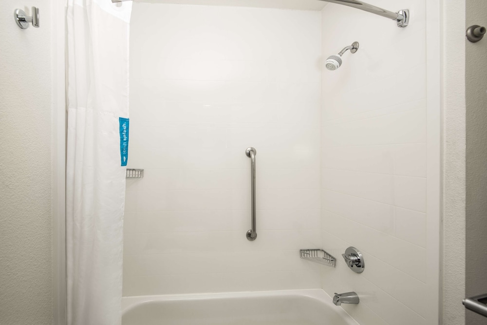Studio, 2 Queen Beds, Accessible, Non Smoking - Photo 6