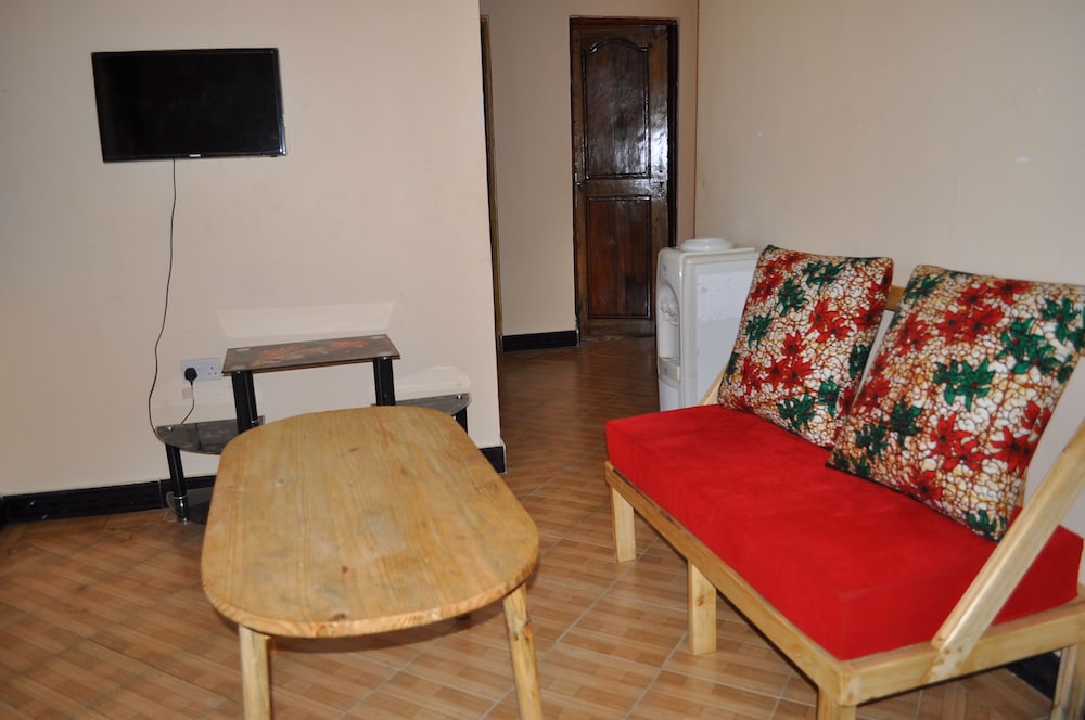 Family Apartment, 6 Bedrooms