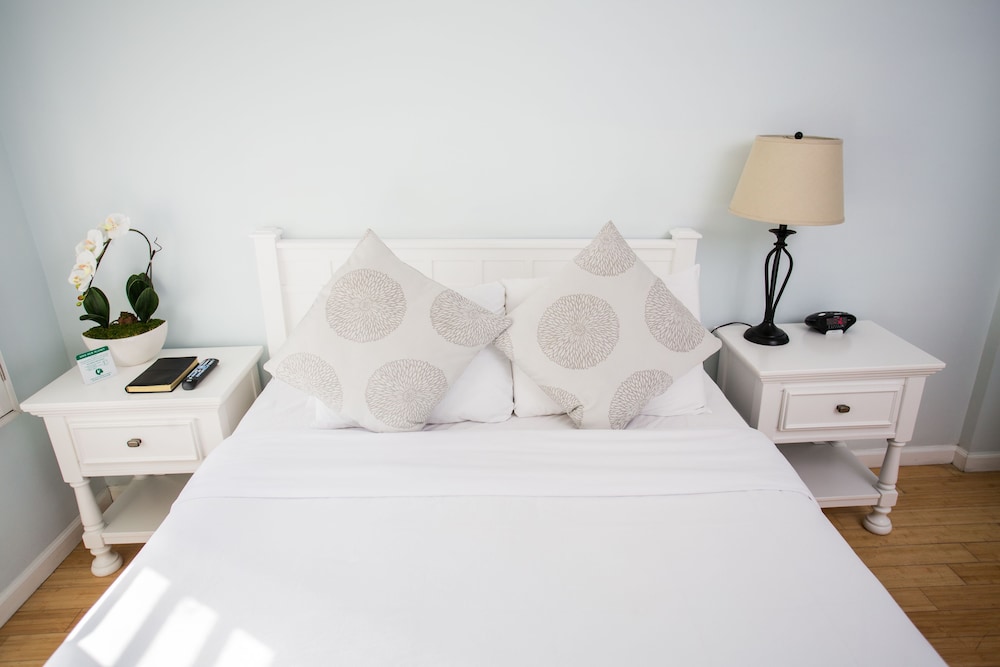 Superior Suite, 1 Queen Bed, Non Smoking