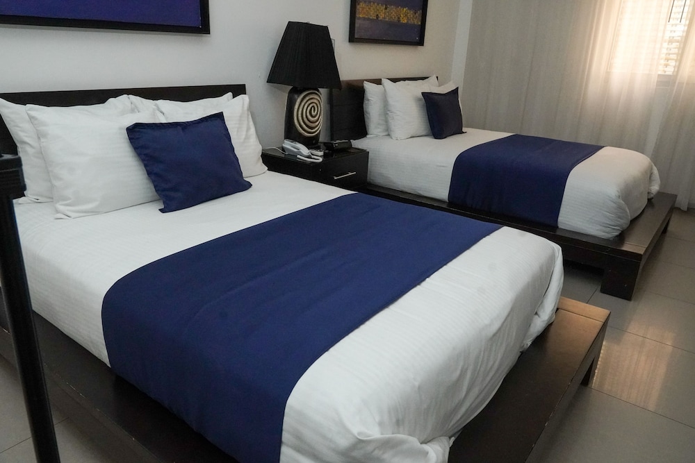 Basic Double Room, 2 Double Beds photo 1