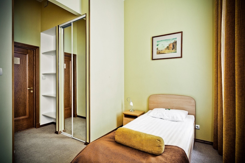 Standard Single Room photo 2