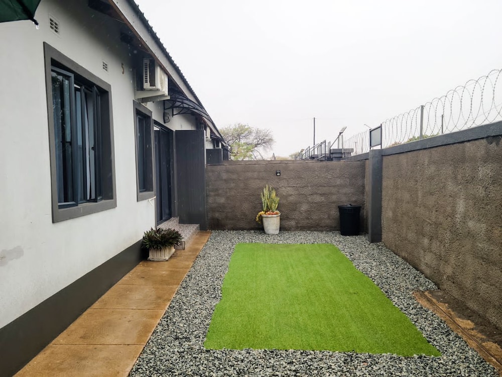 Comfort Apartment, Patio photo 3