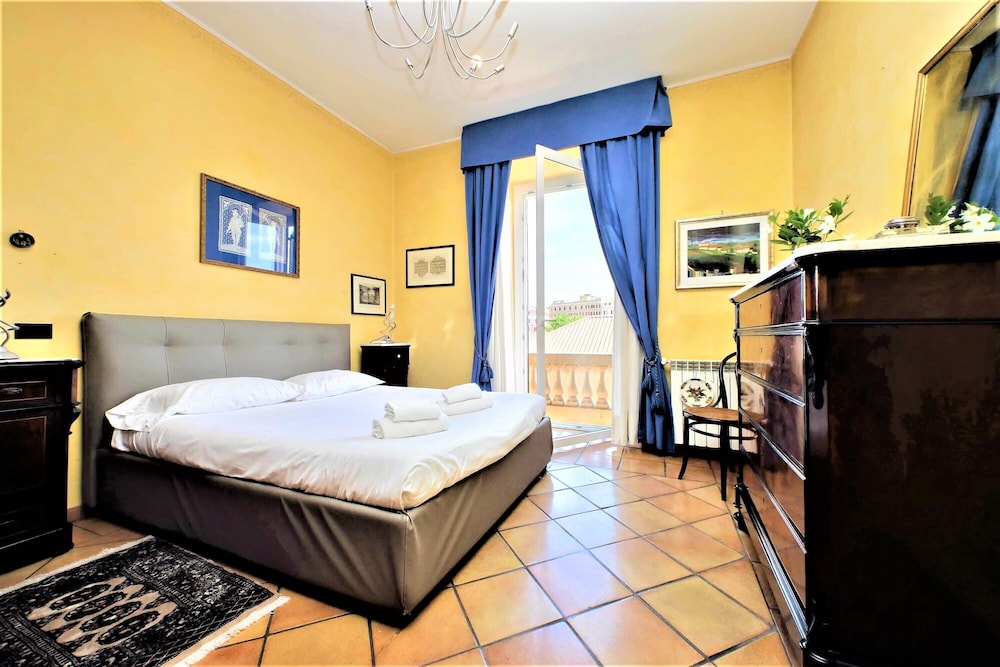 Design Apartment, 2 Bedrooms, City View (Via San Giovanni In Laterano 226) photo 2
