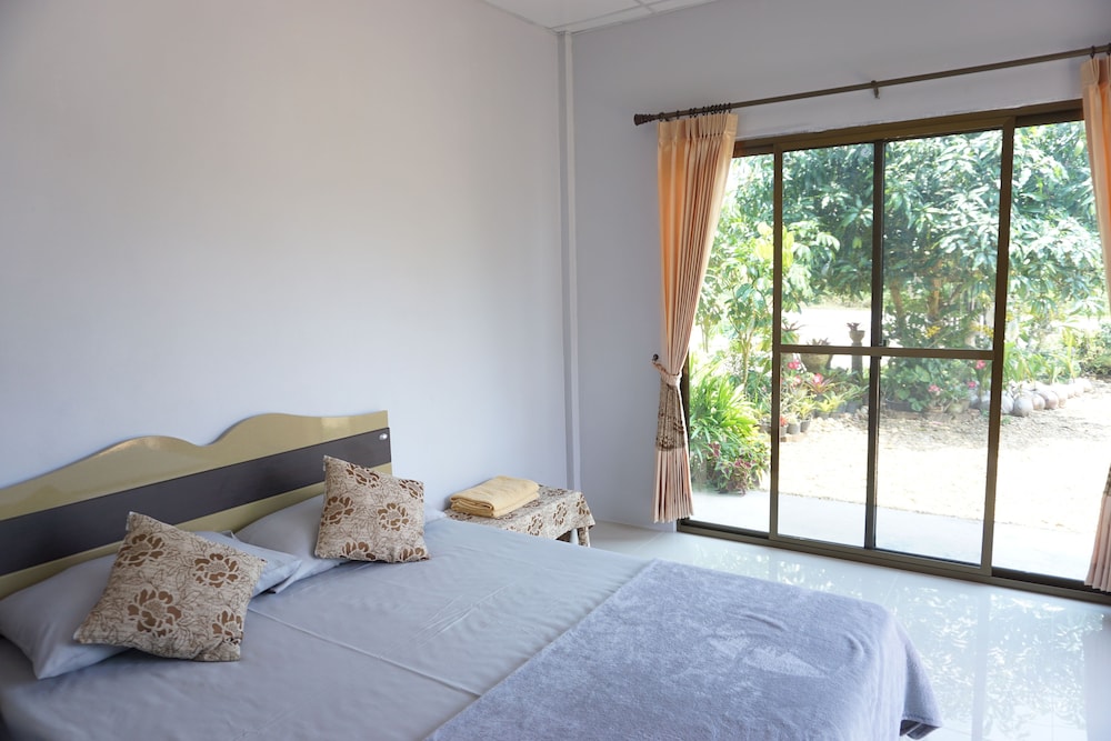Standard Double Room photo 3