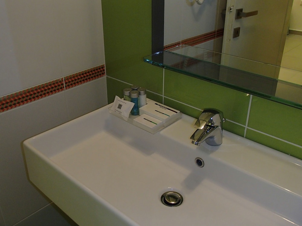 Standard Room, Sea View - Photo 5