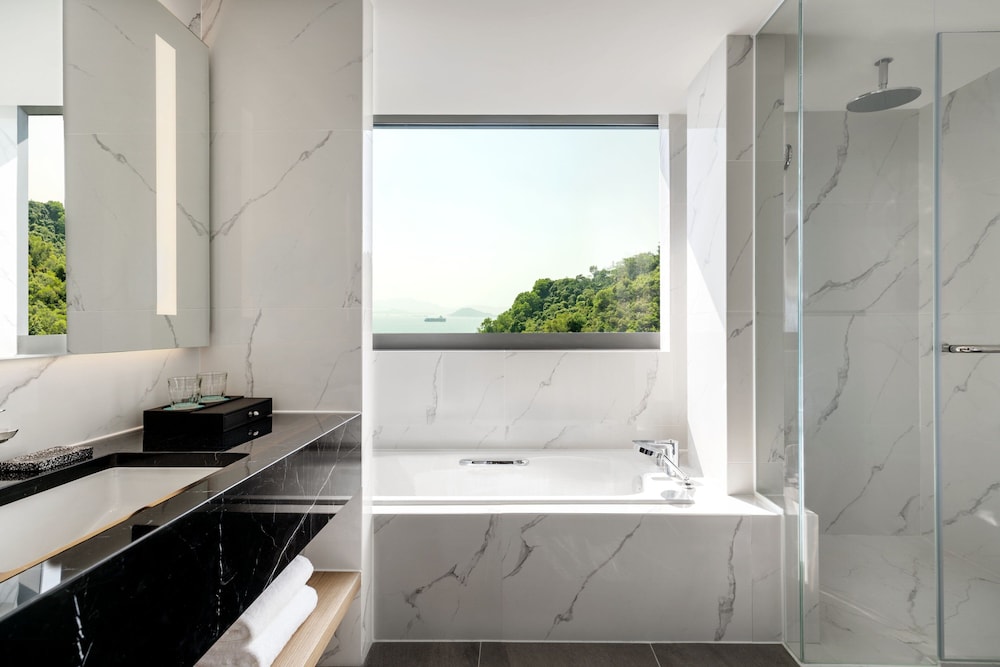 Room, 1 King Bed, Oceanfront