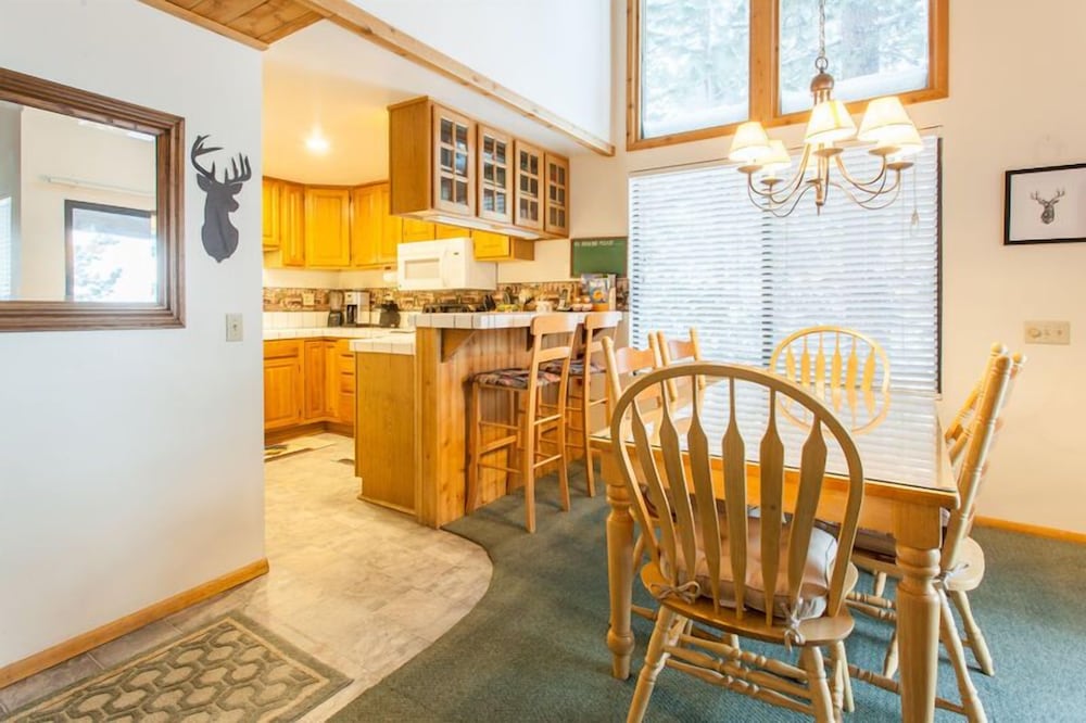 Condo, 2 Bedrooms (Val d'Isere #21) photo 3