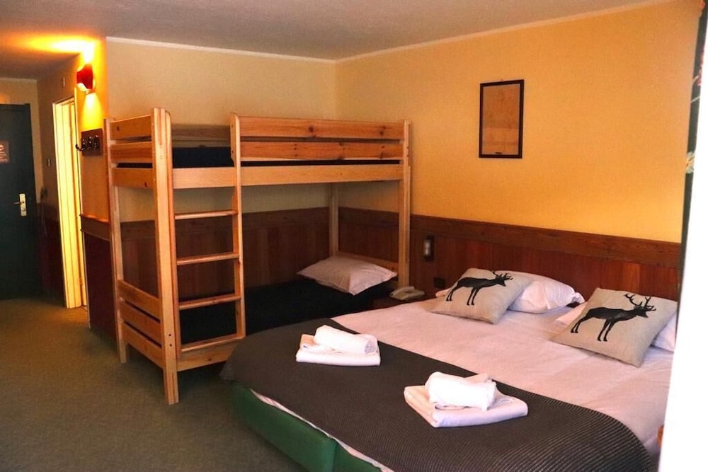 Premium Quadruple Room, Balcony