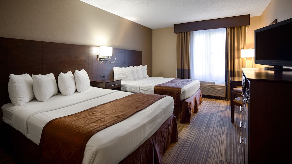 Standard Room, 2 Queen Beds, Non Smoking photo 2