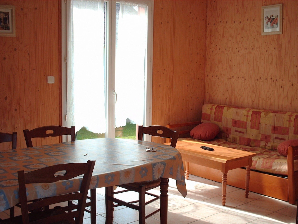 Cottage, 2 Bedrooms (for 6) photo 3