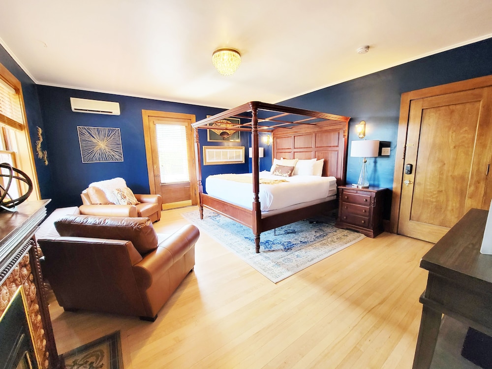 Barnum Suite