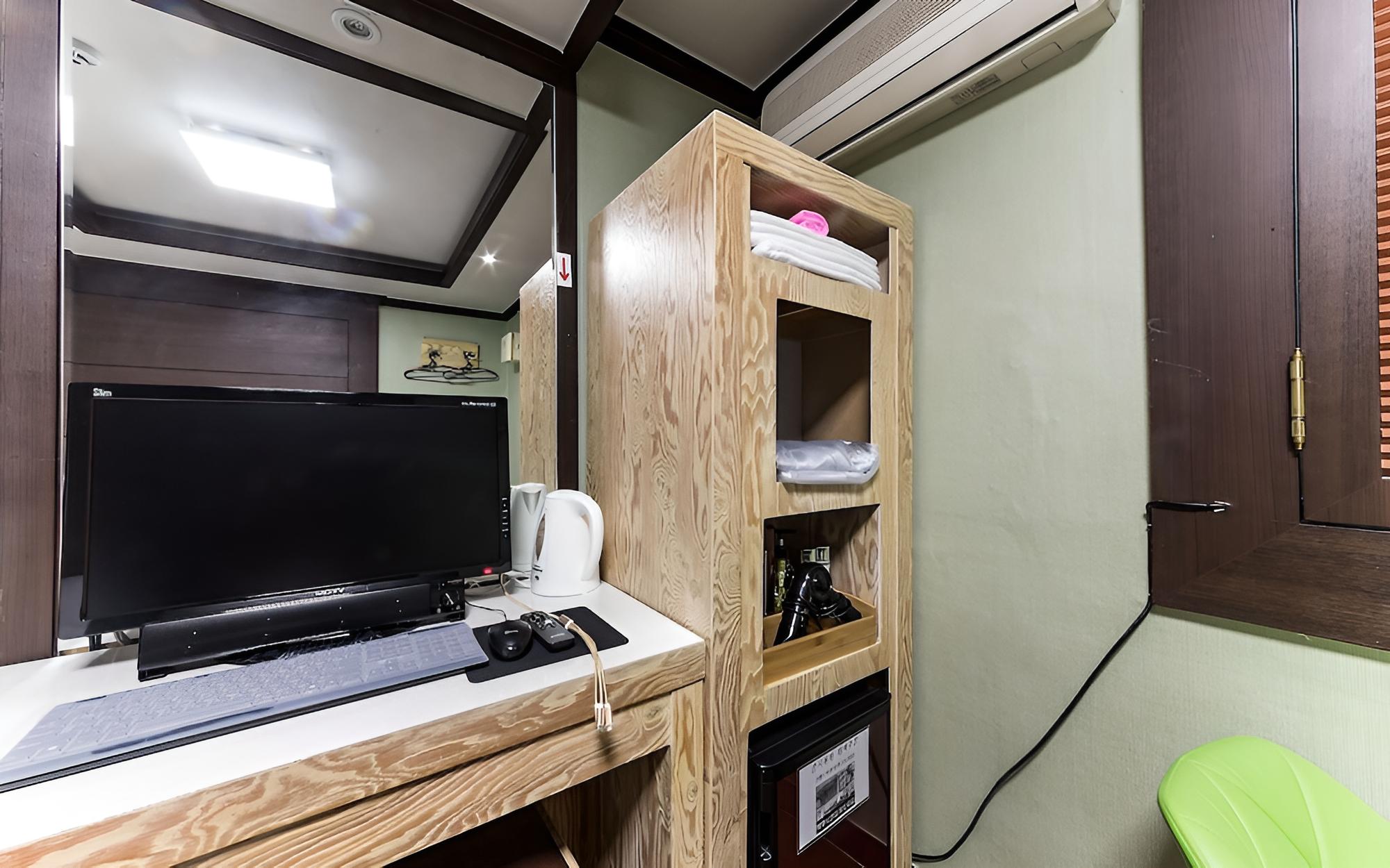 Room (Standard B)