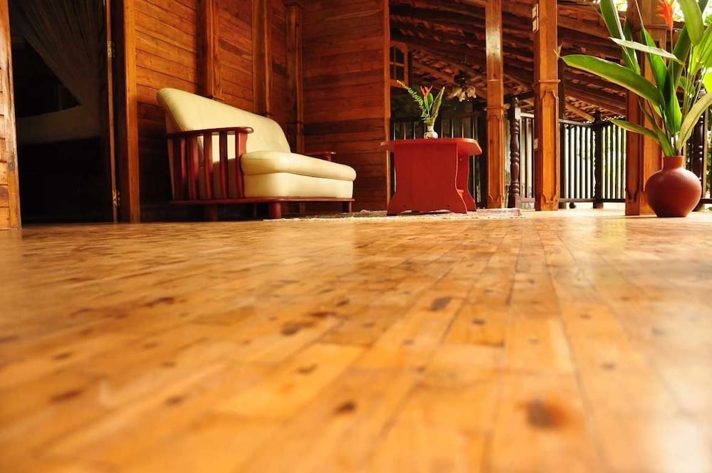 Deluxe Chalet photo 3